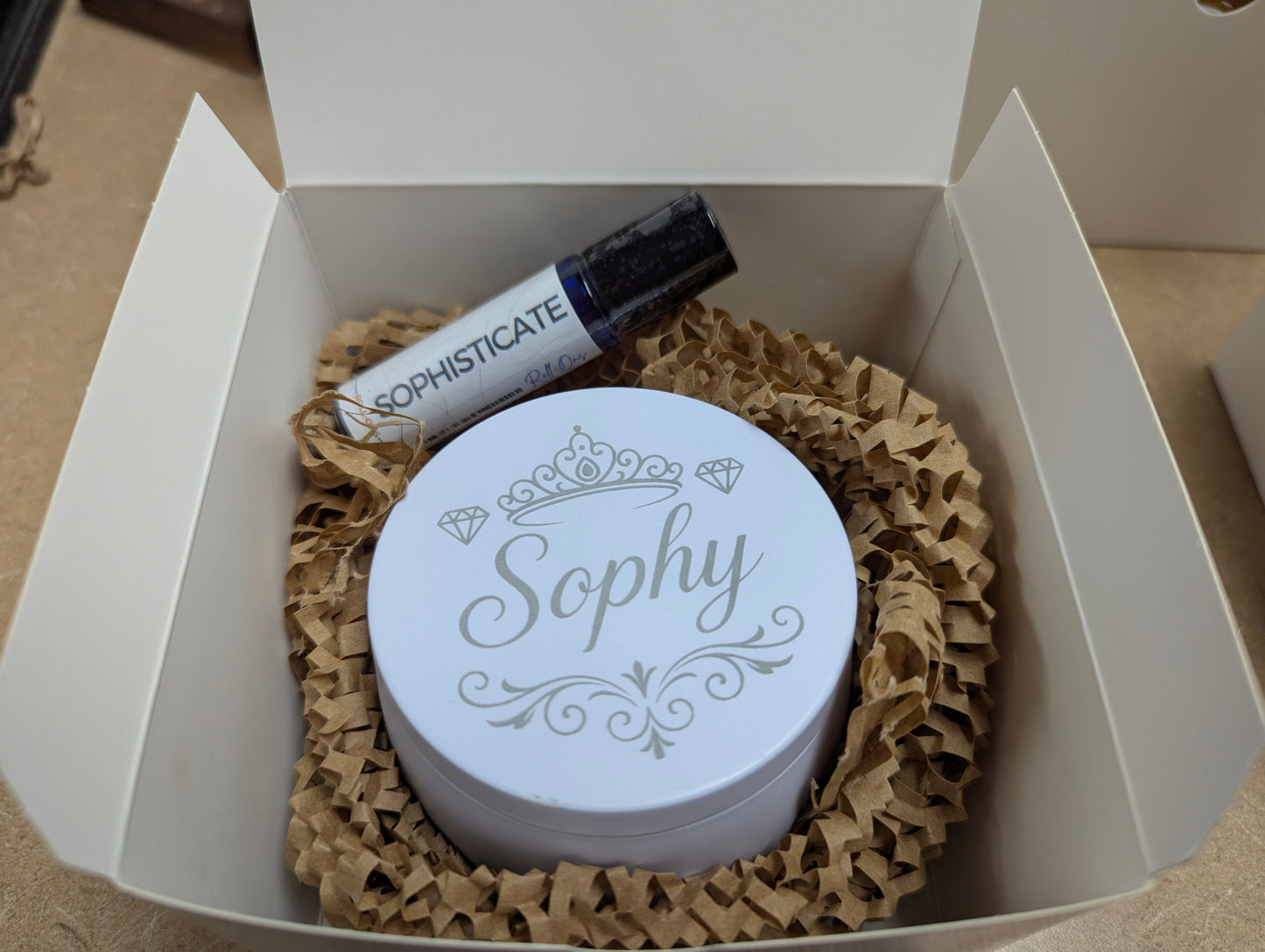 Sophy ResilDuo™ Bundle – Tranquil Candle (8oz) + Roll-On Oil | Diva-Type Signature Scent